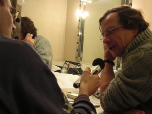 François Rollin dans les loges de l'Espace Jean Vilar d'Arcueil avant son spectacle