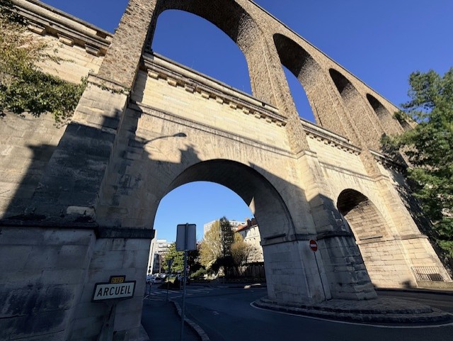 entrée ville Arcueil par l'aqueduc