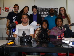 De gauche à droite : Alexis, Marie-Laure, Ronan, Adi, Céline (debout) Romain, Ketty et Pierre (assis)